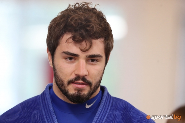 Тренировка на националите по джудо преди Европейското